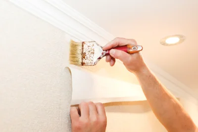 Pose de papier peint à l'Écouvotte — revêtements muraux et toiles de verre